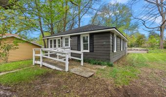 47 Wayne St, Allegan, MI 49010