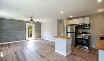 5163 Forrest Ave, Bay St. Louis, MS 39520