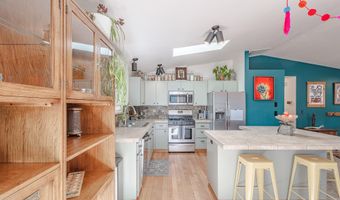 2653 NE Genet Ct, Bend, OR 97701