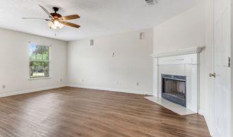 2931 Stonewater Dr, Albany, GA 31721