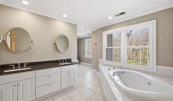 14 Joshua Ln, Coventry, CT 06238