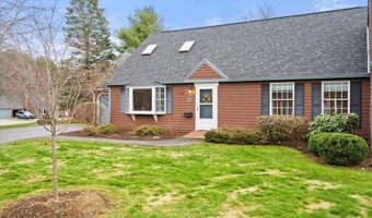 22 Cortland Cir, Bangor, ME 04401