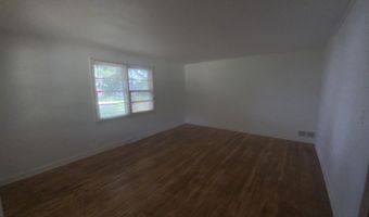 426 Albert St, Bishopville, SC 29010