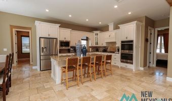 1709 W Riverside Dr, Carlsbad, NM 88220