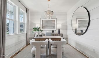 6 Dahlia Ct, Bayville, NJ 08721