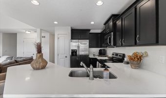 2231 NW Chapel Ln, Ankeny, IA 50023
