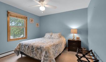 59 Top Sail Ct, Bayville, NJ 08721
