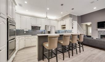 17060 Upper Bay Rd, Addison, TX 75001