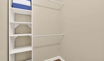 2356 GARNETT Dr 1, Alexandria, VA 22311