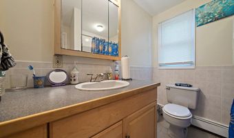 141 Pleasant St 7, Attleboro, MA 02703
