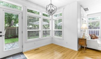 16800 NW PADDINGTON Dr, Beaverton, OR 97006