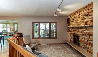 3154 Waucheeta Trl, Madison, WI 53711