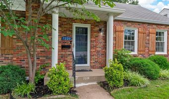 7220 Mackenzie Rd, Affton, MO 63123