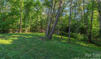 35 McKinney Rd, Asheville, NC 28805
