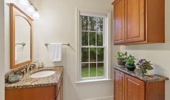 8 Whitney Ln, Boxborough, MA 01719