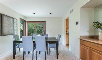 2765 Gladstone Ave, Ann Arbor, MI 48104