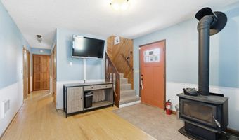 9465 Third St, Bay City, OR 97107