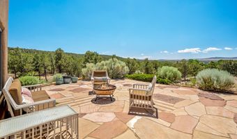 35 Arroyo Vis, Arroyo Hondo, NM 87571