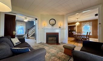 104 7th St, Bangor, ME 04401
