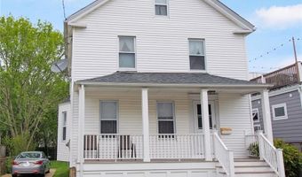 4 Atlantic St, Newport, RI 02840