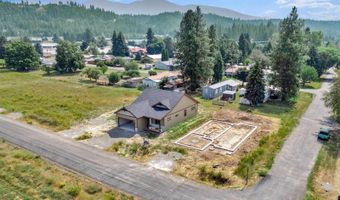 6850 Selkirk St, Bonners Ferry, ID 83805