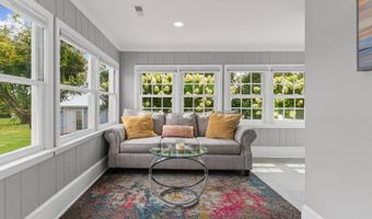 260 N Main St, Amherst, VA 24521