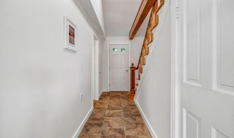 27 Highview Ter, Belfast, ME 04915