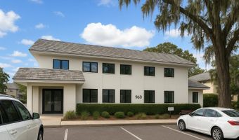 960 Ribaut Rd B, Beaufort, SC 29902