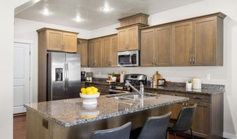 9176 W Tillamook Dr, Boise, ID 83709