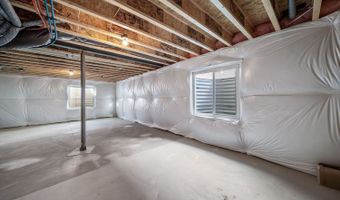 22302 E 38th Pl, Aurora, CO 80019