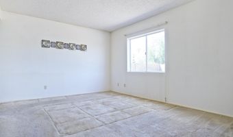 2204 W LOS ARBOLES Pl, Chandler, AZ 85224