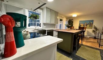 410 Mount Hope Ave, Bangor, ME 04401