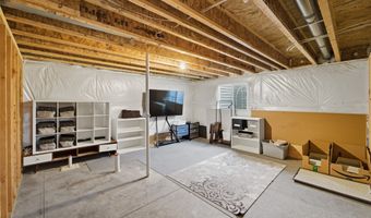 2817 21st St SW, Altoona, IA 50009