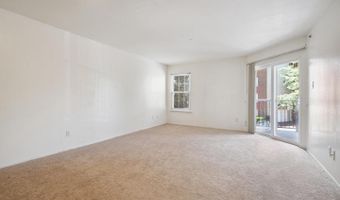 3313 WYNDHAM Cir #2216, Alexandria, VA 22302