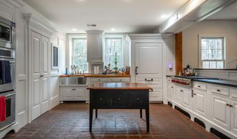 109 Dibble Hill Rd, Cornwall, CT 06796