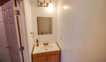 1053 Washington Ave, Alton, IL 62002