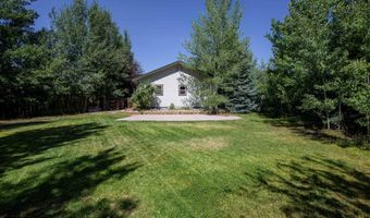 404 SNAKE RIVER Dr, Alpine, WY 83128