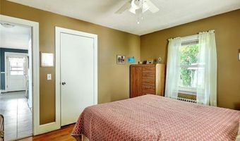 141 Cornell St, Cranston, RI 02920