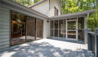 102 Chickadee Ct, Athens, GA 30605