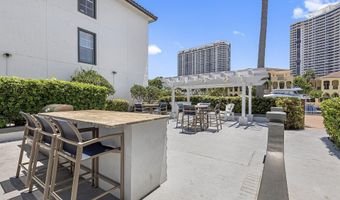 17900 NE 31st Ct 1303, Aventura, FL 33160