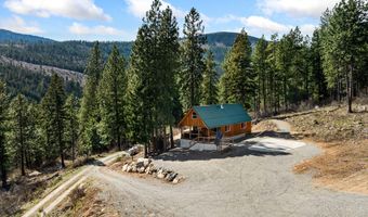 595 Snowcat Ln, Bonners Ferry, ID 83805