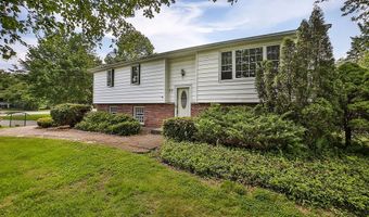 831 W Gebhard Ln, Alden, NY 14004