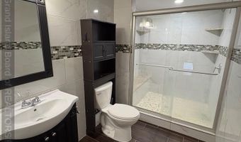 903 L St, Aurora, NE 68818