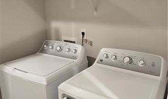 24 Downing Dr, Adairsville, GA 30103