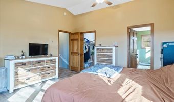 3614 Creek Rd, Albany, VT 05820