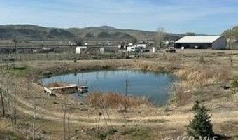 1417 Huntley St, Carlin, NV 89822