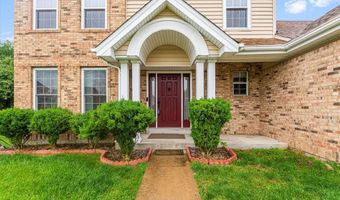 208 Kylewood Ct, Ballwin, MO 63021