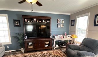 858 S Robert Ave, Avon Park, FL 33825