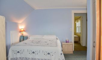 87 Middle Rd, Augusta, ME 04330