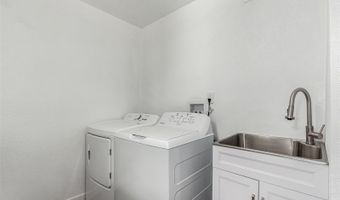 1000 Worchester St, Aurora, CO 80011